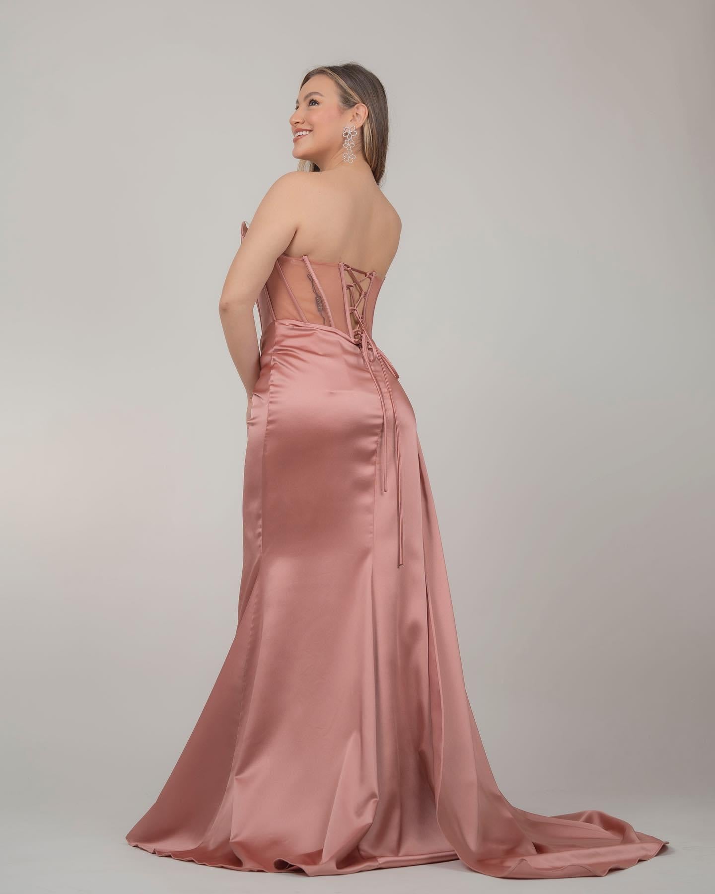 STRAPLESS SATIN DRESS