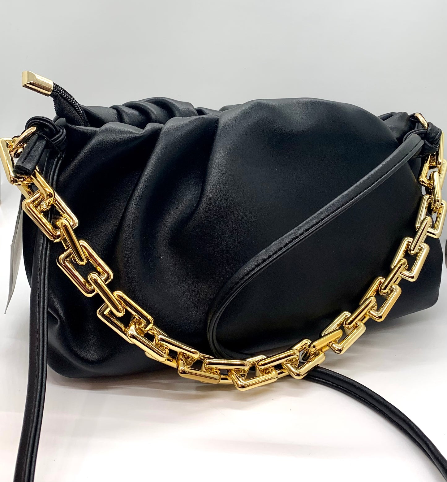 Leather thick chain handbag