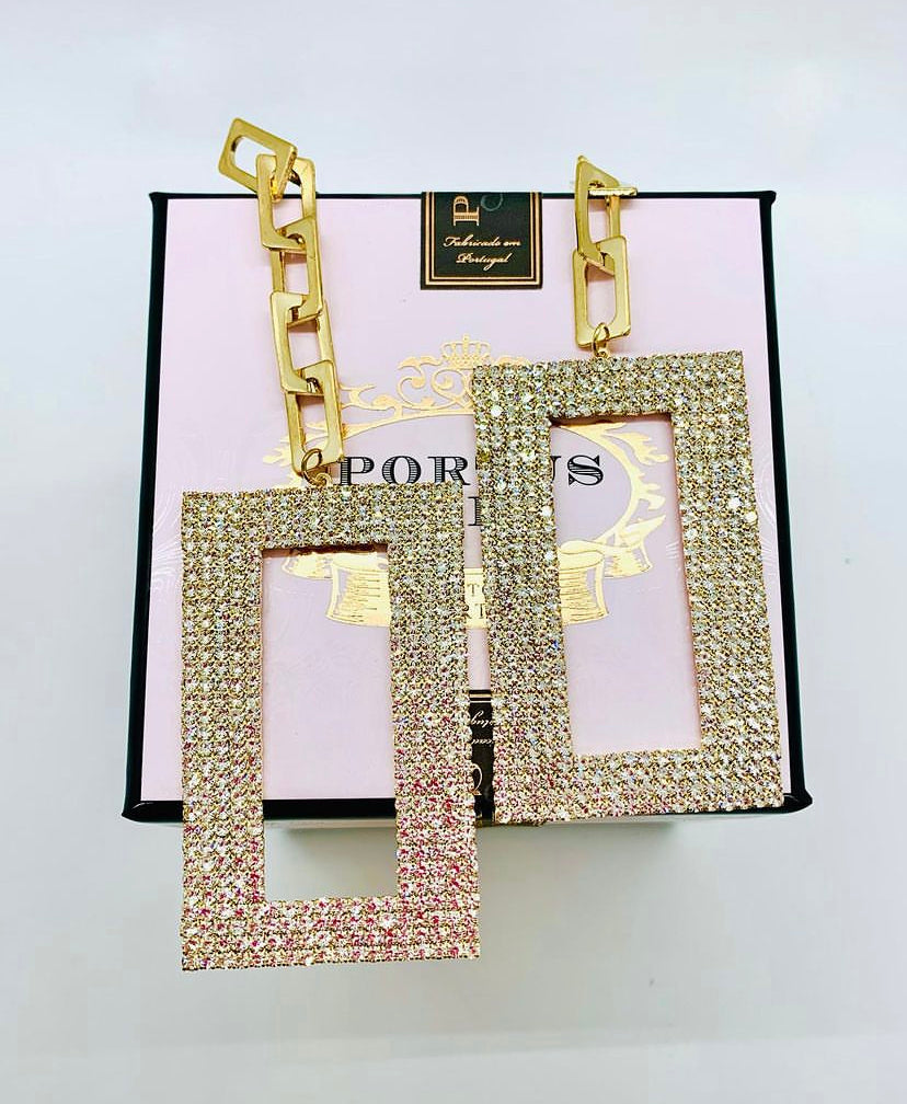 Squared rhinestone earrings