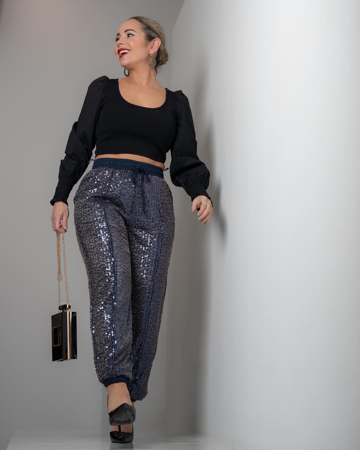 NAVY SEQUINS JOGGER PANTS WITH POCKETS
