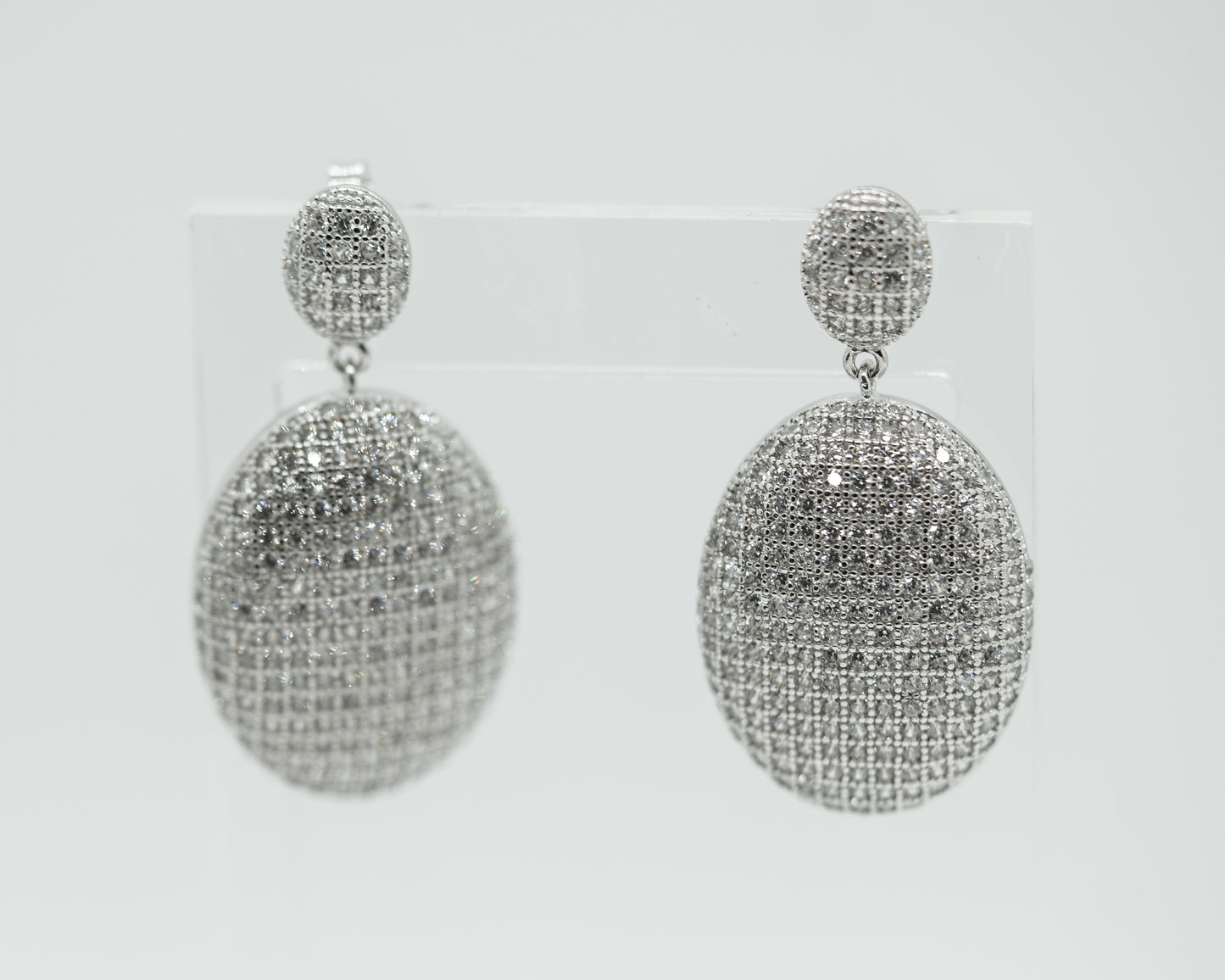 SILVER EARRING